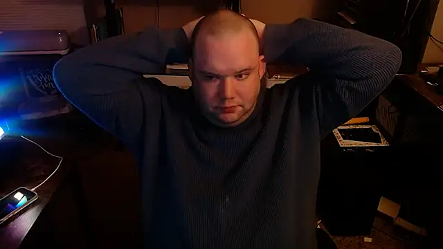 MegaChip online show from 12/01/25, 02:56