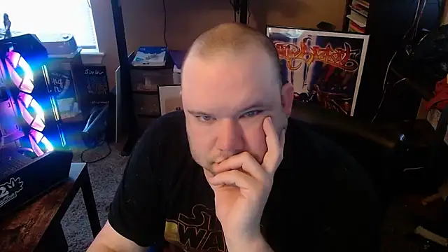 MegaChip online show from 12/02/25, 09:27