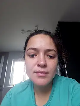 Snapshot of LinaGlow_ chatting on 11/12/25, 07:45 LinaGlow online show from 11/12/25, 07:45