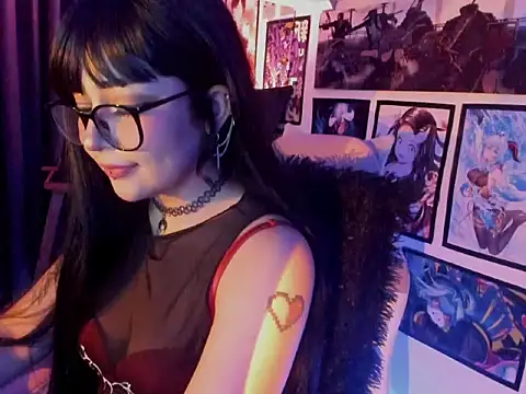 Snapshot of LilithMyers chatting on 11/30/25, 02:23 LilithMyers online show from 11/30/25, 02:23