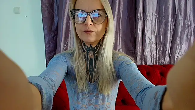 TattooTemptress online show from 11/21/25, 05:06