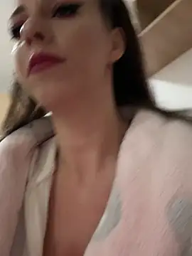 EdaQueen online show from 03/12/26, 06:45