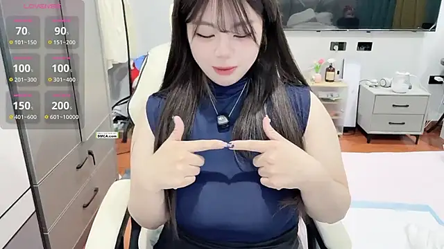 Chayka 21 online show from 02/09/26, 02:04