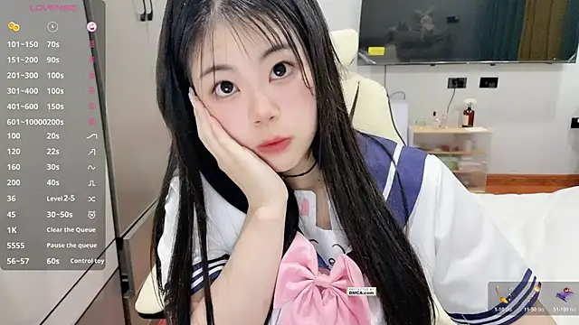 Chayka 21 online show from 11/11/25, 08:14