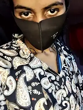 Thaper Meera2 online show from 11/18/25, 08:28