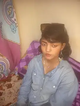 Snapshot of Freakingromance chatting on 02/09/26, 02:04 Freakingromance online show from 02/09/26, 02:04