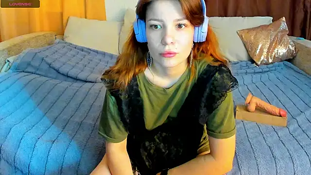 Eva purrr  online show from 03/24/26, 08:03