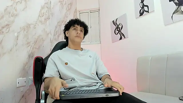 mikei banji online show from 11/21/25, 09:03