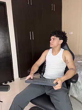 mikei banji online show from 12/16/25, 12:53