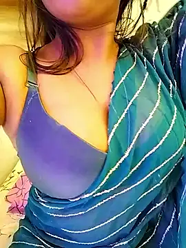 LoveLy-Soneya online show from 01/14/26, 03:04