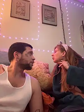 Redriddinghood8 online show from 11/21/25, 08:30