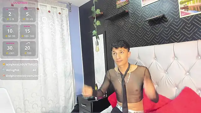 Elian Julian online show from 11/12/25, 12:15