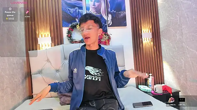 Elian Julian online show from 12/03/25, 11:25