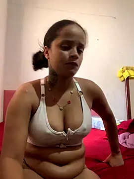 Snapshot of Luanagrabrielli chatting on 11/04/25, 03:27 Luanagrabrielli online show from 11/04/25, 03:27