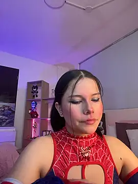 violettabond online show from 11/05/25, 12:52