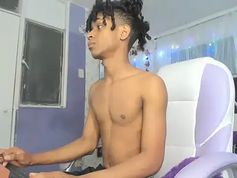 Santy bigcock 01 online show from 11/05/25, 11:13