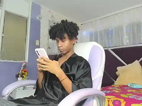 Santy bigcock 01 online show from 01/09/26, 02:57