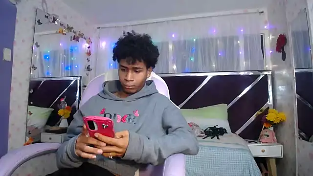 Santy bigcock 01 online show from 04/01/26, 12:28