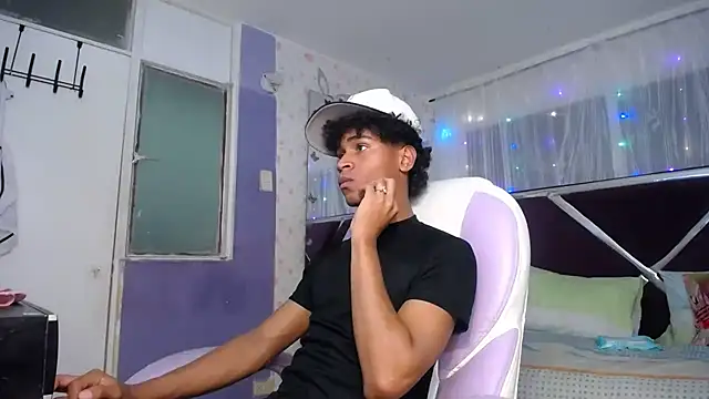 Santy bigcock 01 online show from 04/15/26, 12:27