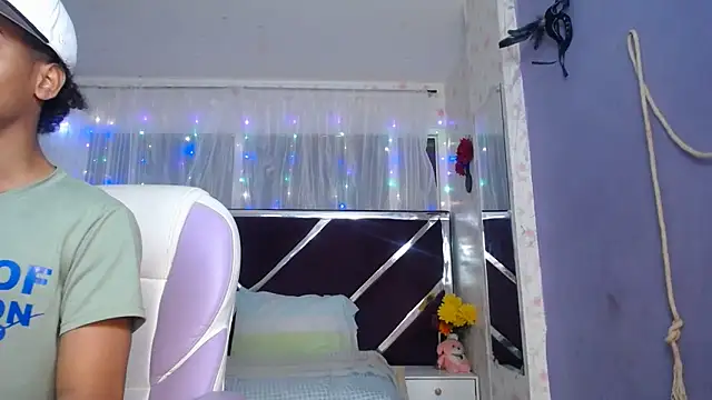 Santy bigcock 01 online show from 04/20/26, 02:07