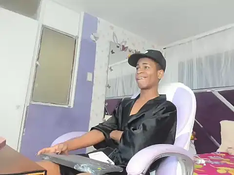 Santy bigcock 01 online show from 11/20/25, 02:07