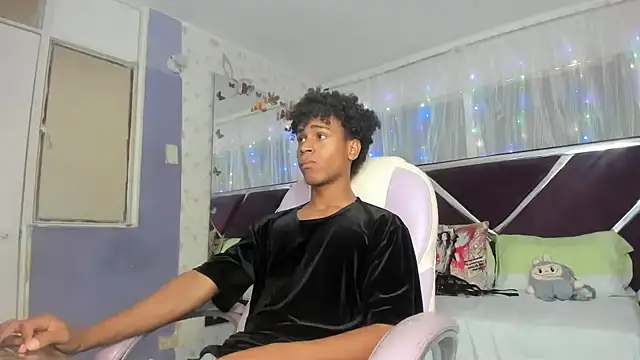 Santy bigcock 01 online show from 03/22/26, 04:30