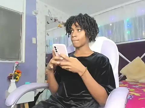 Santy bigcock 01 online show from 01/13/26, 04:33