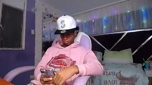 Santy bigcock 01 online show from 05/05/26, 11:57