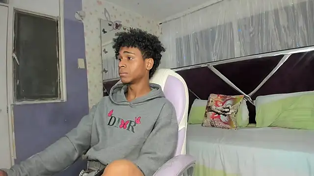 Santy bigcock 01 online show from 03/24/26, 11:54