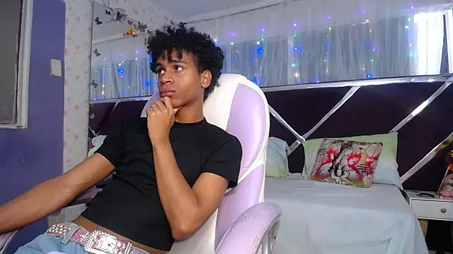 Santy bigcock 01 online show from 04/02/26, 02:57