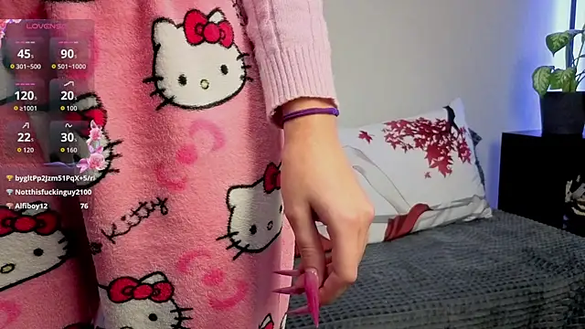 violetwluv online show from 11/20/25, 06:41