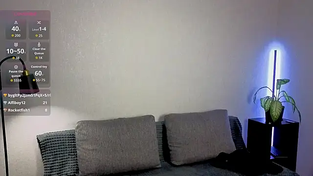 violetwluv online show from 01/11/26, 09:22