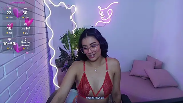 PEACHY TAY online show from 12/02/25, 11:45