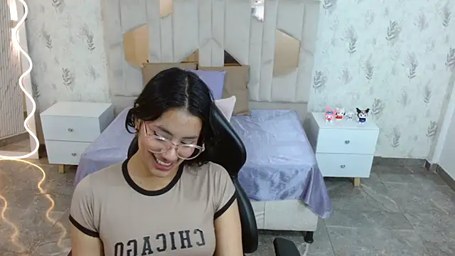 PEACHY TAY online show from 01/14/26, 12:20