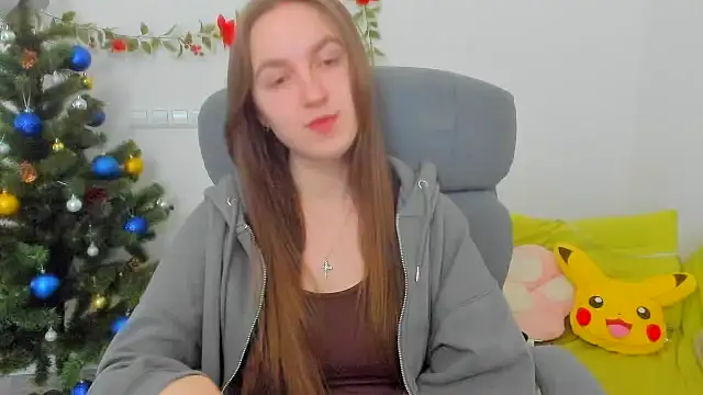 Snapshot of Nesie-Stoun chatting on 11/30/25, 09:32 Nesie-Stoun online show from 11/30/25, 09:32