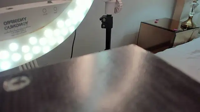 Bella  carther online show from 03/11/26, 02:44