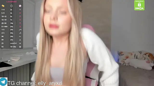 elly aryxd online show from 12/01/25, 04:08