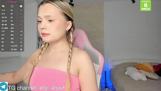 elly aryxd online show from 11/26/25, 04:40