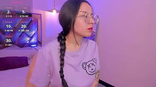 Snapshot of Kittyy_patitas_suaves chatting on 11/28/25, 02:34 Kittyy patitas suaves online show from 11/28/25, 02:34