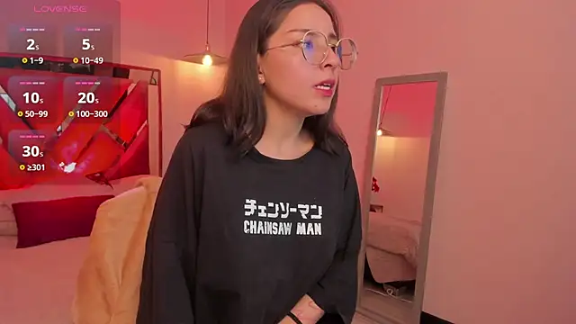 Snapshot of Kittyy_patitas_suaves chatting on 11/27/25, 03:18 Kittyy patitas suaves online show from 11/27/25, 03:18