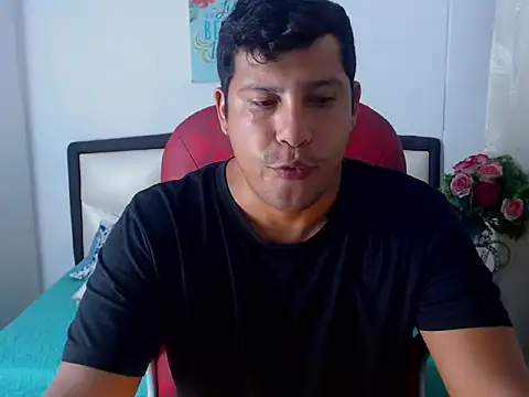 Snapshot of Justin_Berry_ chatting on 11/08/25, 01:31 Justin Berry online show from 11/08/25, 01:31