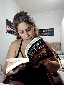 nahiarabiel33 online show from 03/27/26, 05:58