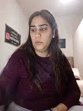 Snapshot of nahiarabiel33 chatting on 06/10/26, 04:30 nahiarabiel33 online show from 06/10/26, 04:30