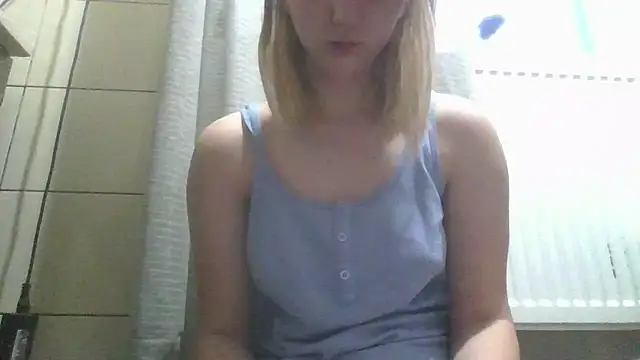 Snapshot of dirty_sasha00 chatting on 06/09/26, 02:12 dirty sasha00 online show from 06/09/26, 02:12