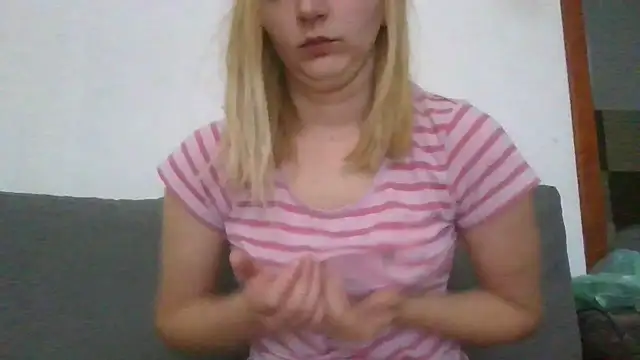 Snapshot of dirty_sasha00 chatting on 07/13/26, 04:12 dirty sasha00 online show from 07/13/26, 04:12