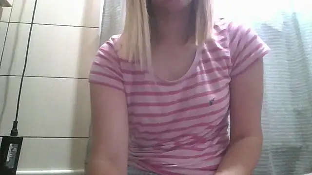 Snapshot of dirty_sasha00 chatting on 06/26/26, 02:50 dirty sasha00 online show from 06/26/26, 02:50