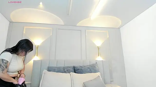 annie  20 online show from 01/18/26, 12:08