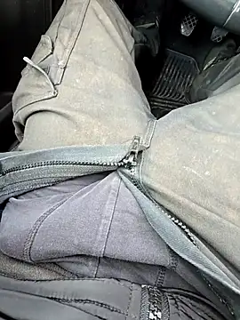 seulementme online show from 12/15/25, 10:32