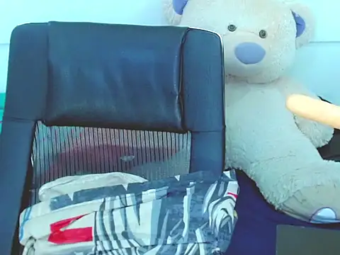 NharaBigCock online show from 03/24/26, 06:52