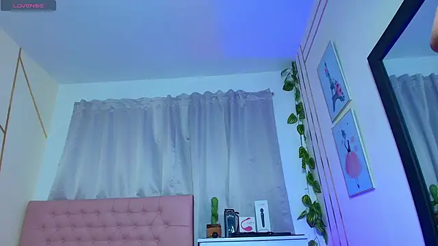 Lulu swarts online show from 12/14/25, 03:35